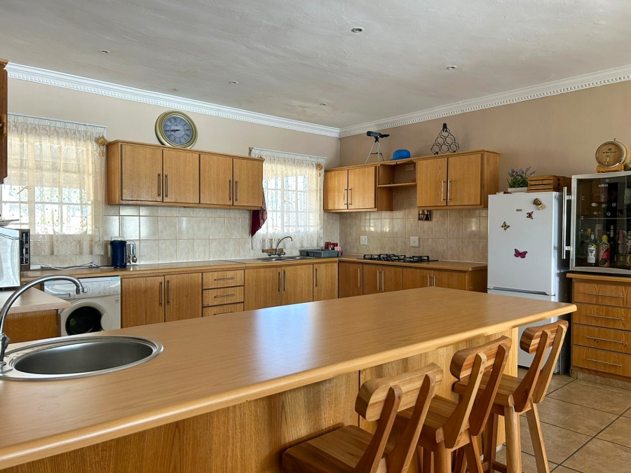 4 Bedroom Property for Sale in Potchefstroom Rural North West